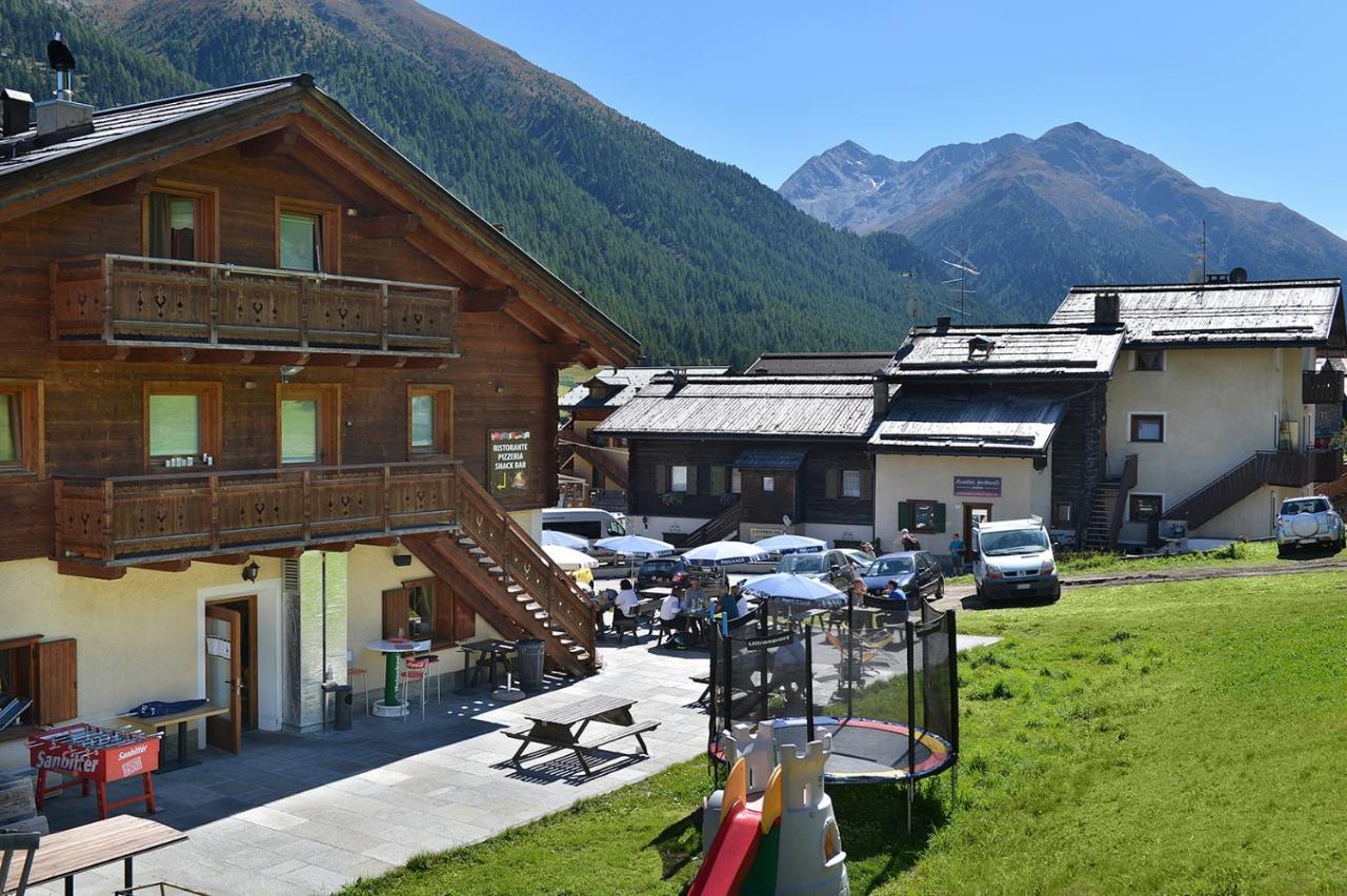 Hotel San Giovanni Livigno Exterior photo