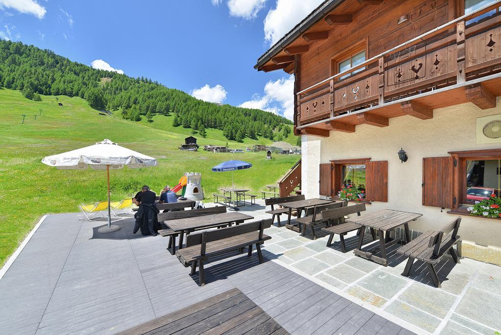 Hotel San Giovanni Livigno Exterior photo